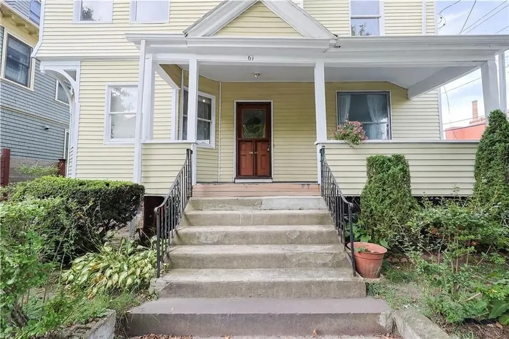 61 Whitmarsh Street Providence RI 02907