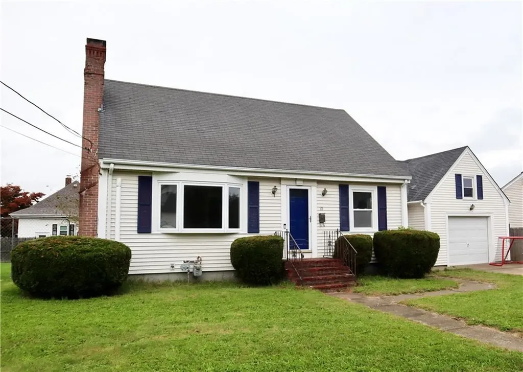 10 Fairfield Avenue East Providence RI 02915