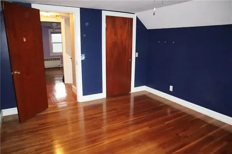 10 Fairfield Avenue East Providence RI 02915