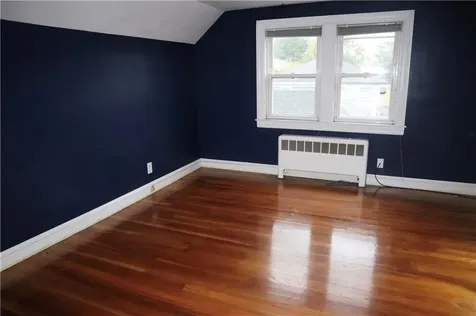 10 Fairfield Avenue East Providence RI 02915