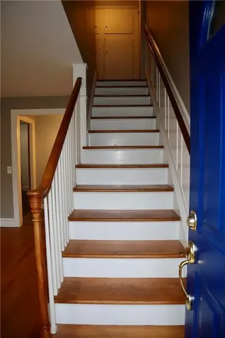 10 Fairfield Avenue East Providence RI 02915