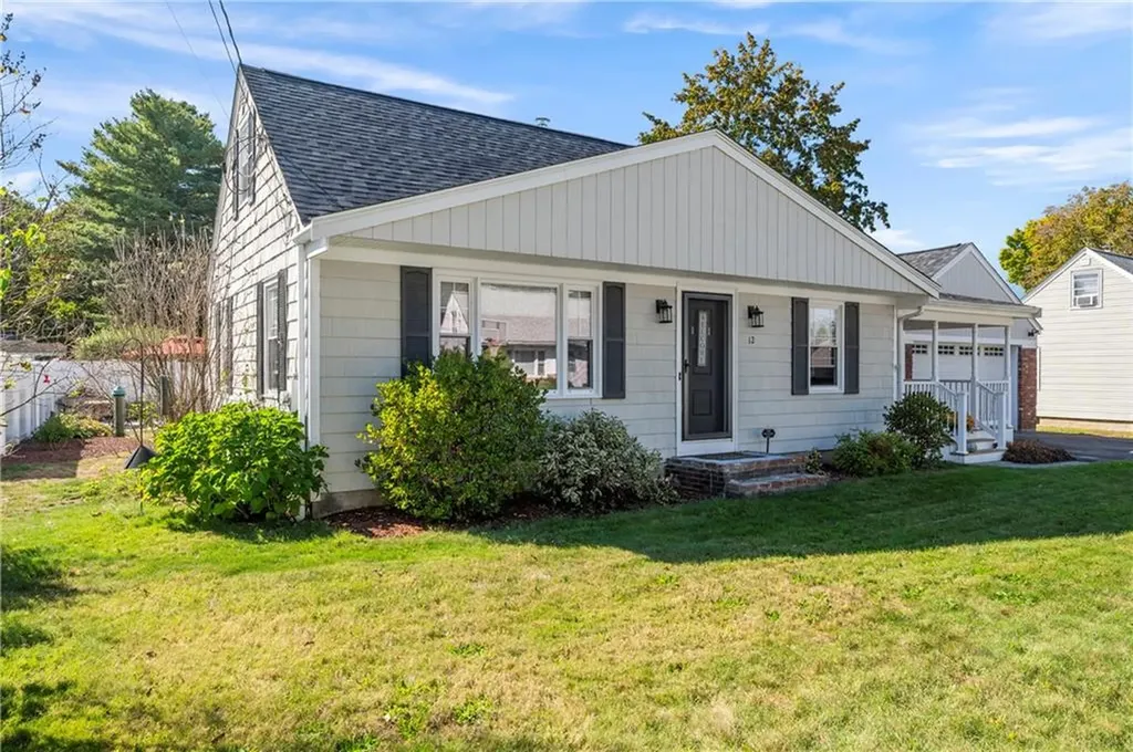 12 Halsey Drive Smithfield RI 02917