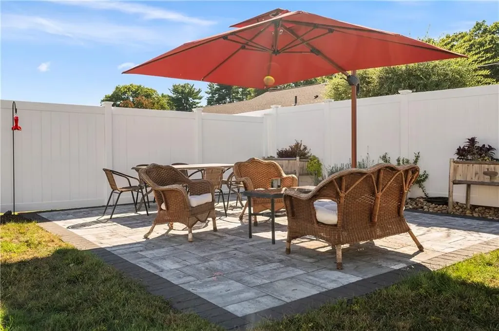 12 Halsey Drive Smithfield RI 02917