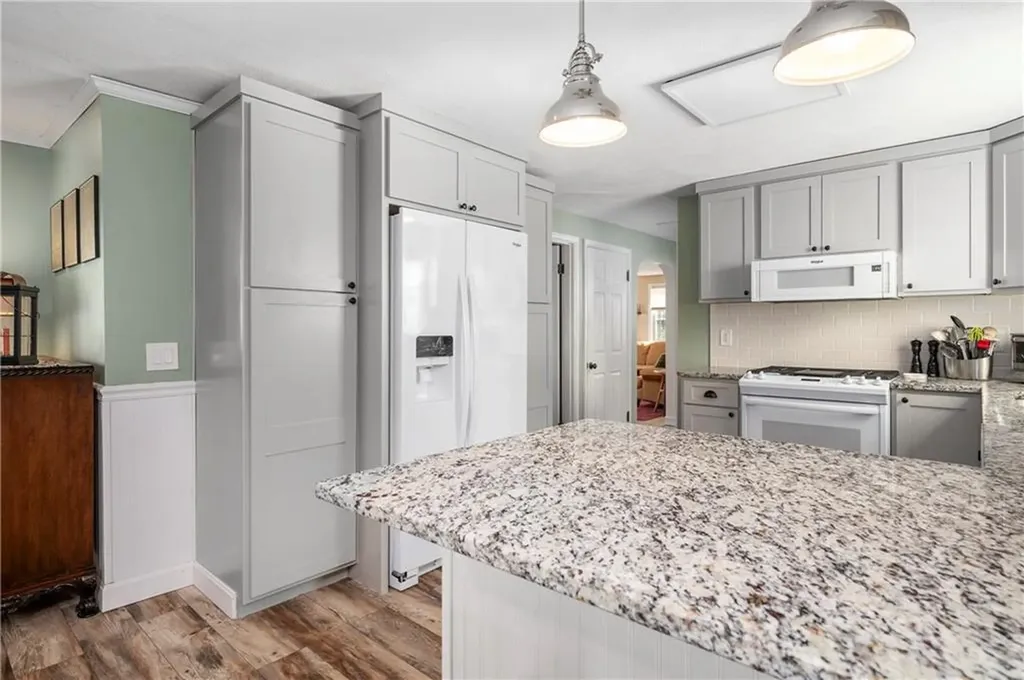 12 Halsey Drive Smithfield RI 02917