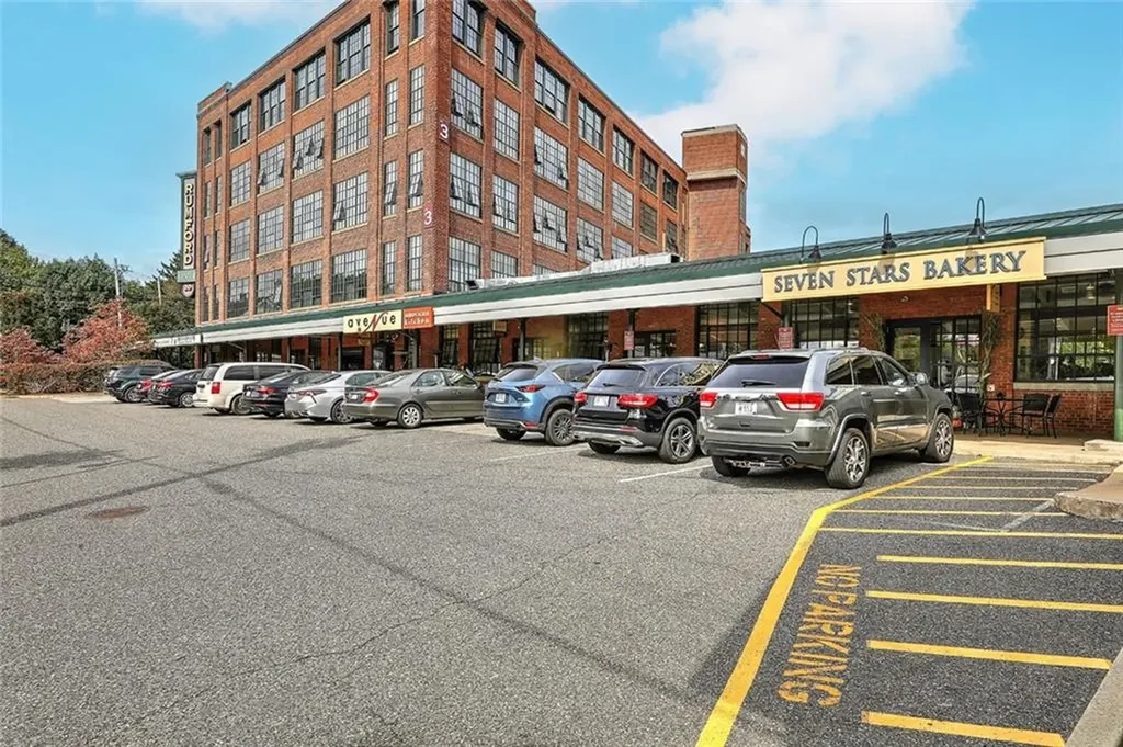 20 Newman Avenue East Providence RI 02916