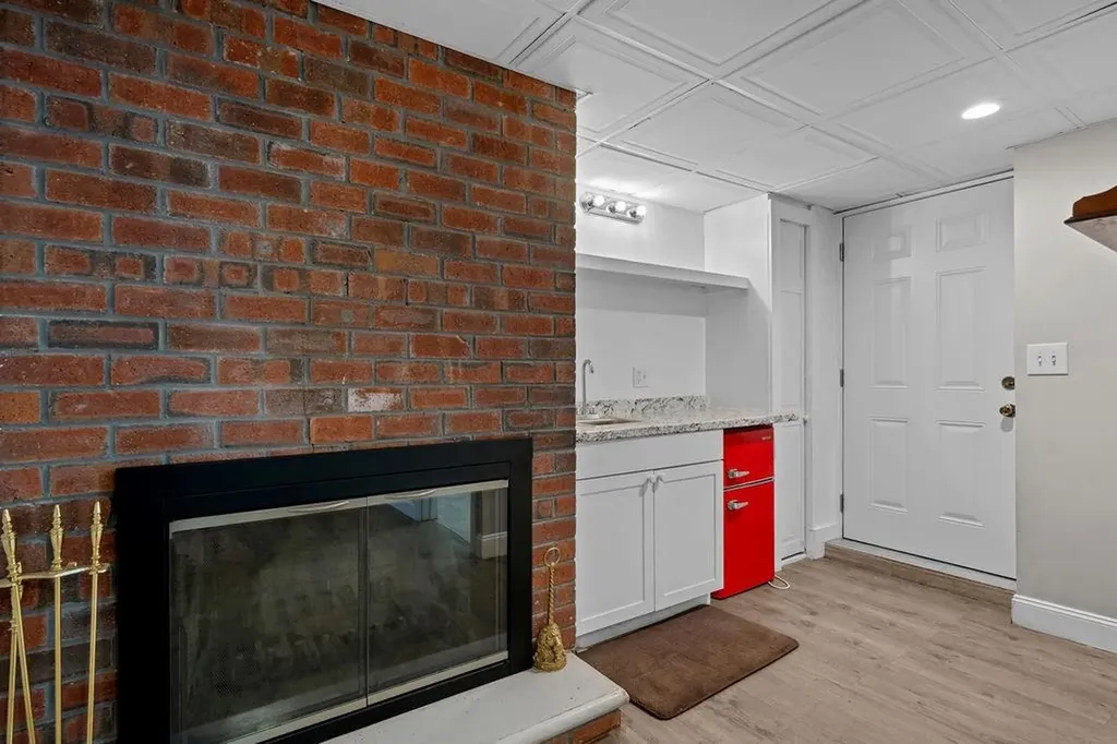 17 David Drive Johnston RI 02919