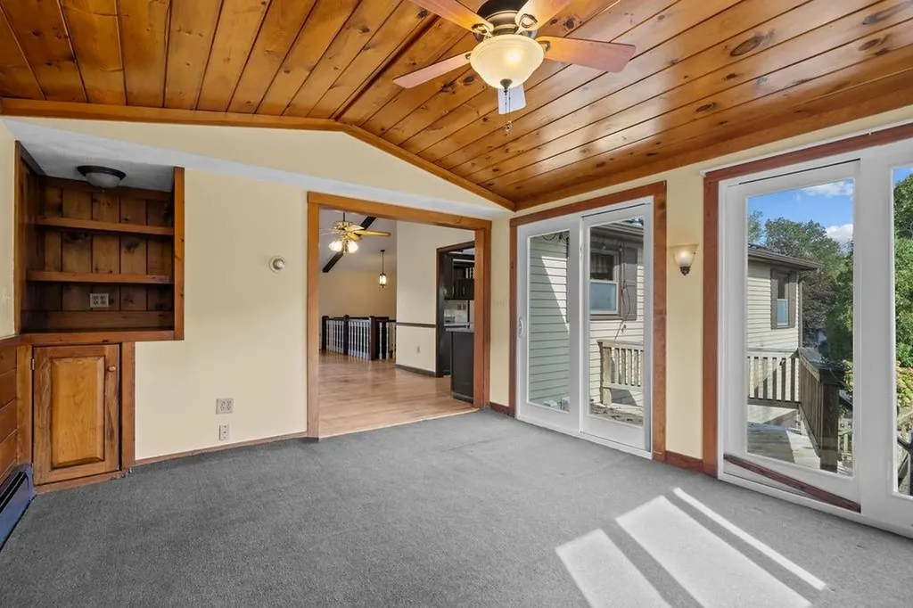 17 David Drive Johnston RI 02919