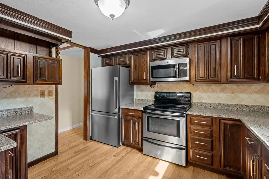 17 David Drive Johnston RI 02919