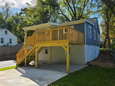 657 Greenville Avenue Johnston RI 02917