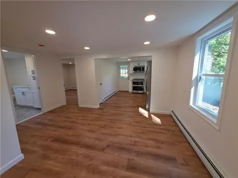 657 Greenville Avenue Johnston RI 02917