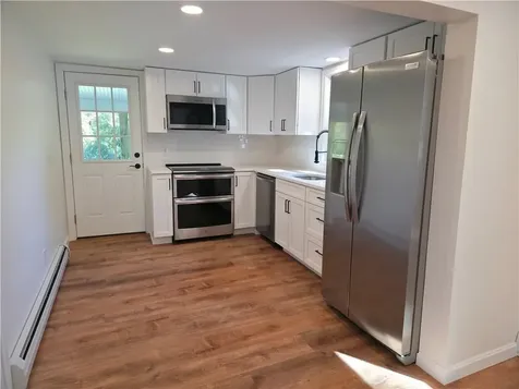 657 Greenville Avenue Johnston RI 02917