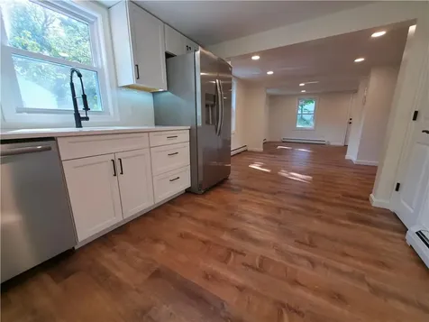 657 Greenville Avenue Johnston RI 02917