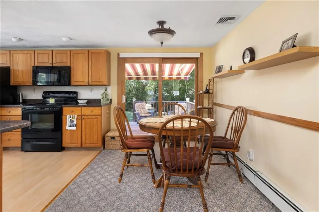 4 Avenue E Lincoln RI 02865