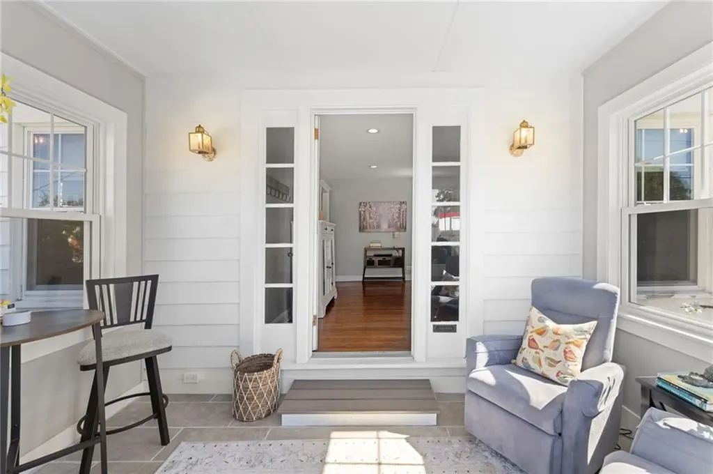 4 Westminster Street Westerly RI 02891