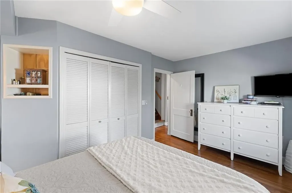 4 Westminster Street Westerly RI 02891