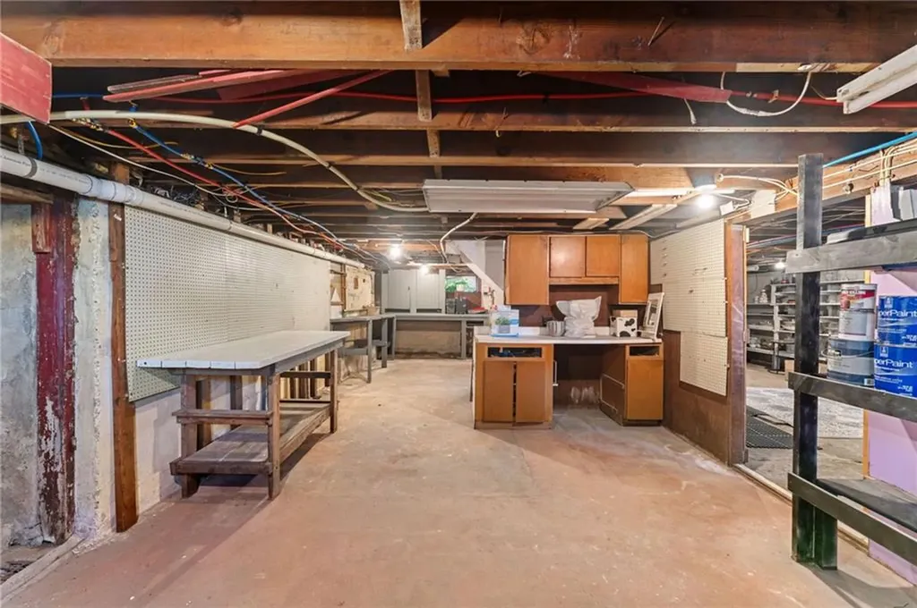 4 Westminster Street Westerly RI 02891
