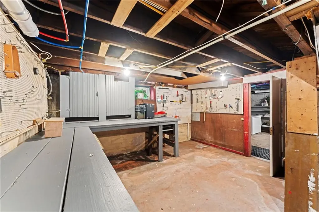 4 Westminster Street Westerly RI 02891