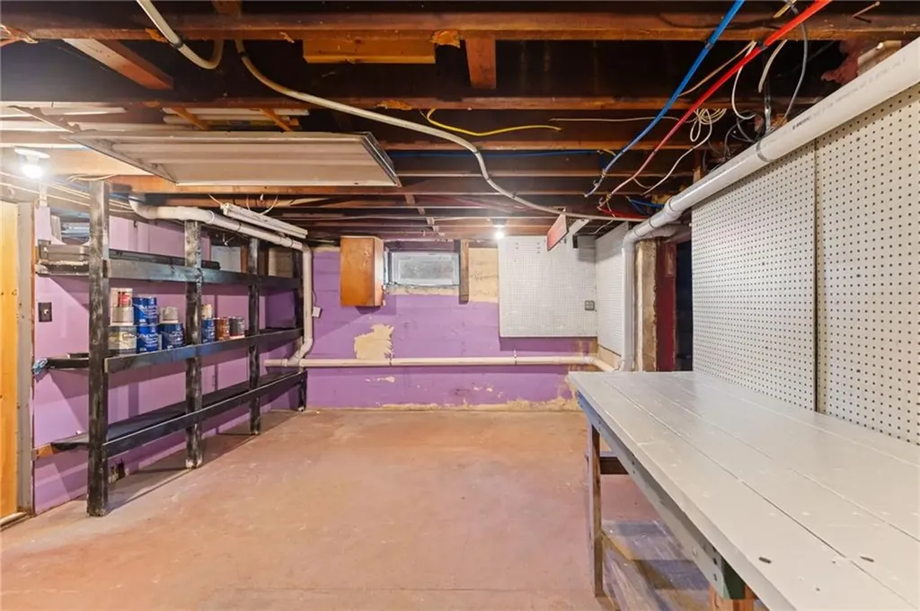 4 Westminster Street Westerly RI 02891