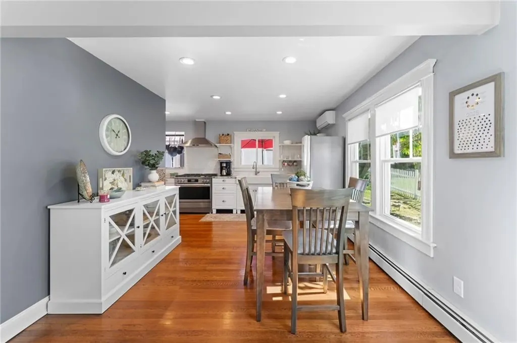 4 Westminster Street Westerly RI 02891