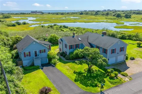 124 Houston Avenue Narragansett RI 02882