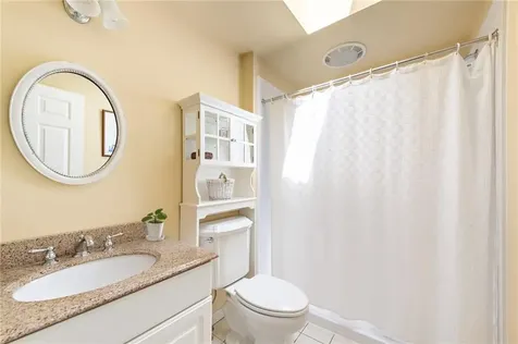 124 Houston Avenue Narragansett RI 02882