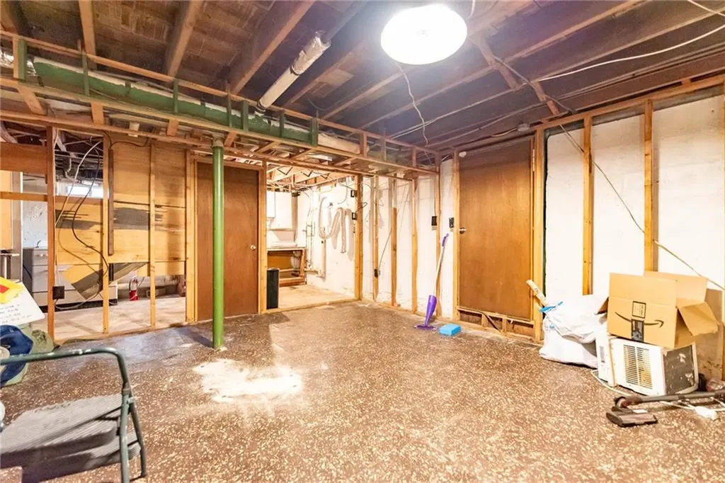 56 Fenwood Avenue Smithfield RI 02917