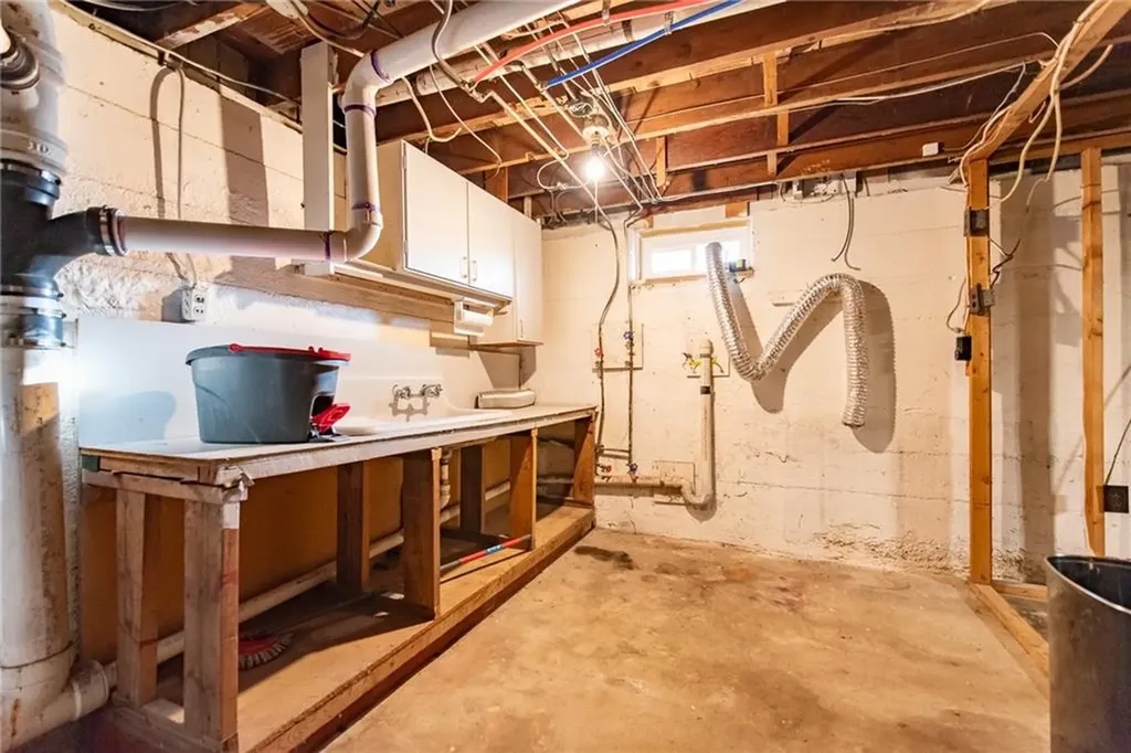 56 Fenwood Avenue Smithfield RI 02917