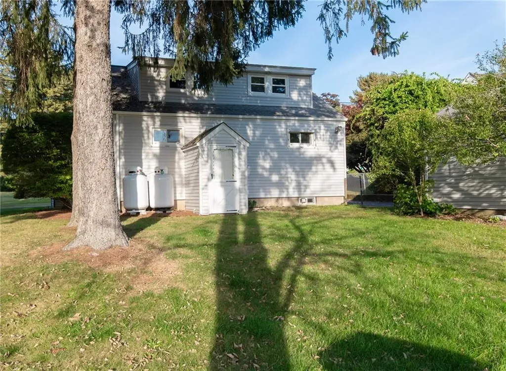 56 Fenwood Avenue Smithfield RI 02917