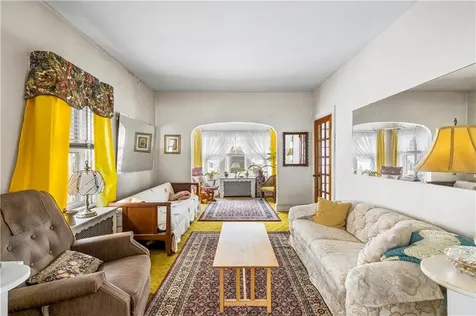 15 Redfern Street North Providence RI 02911