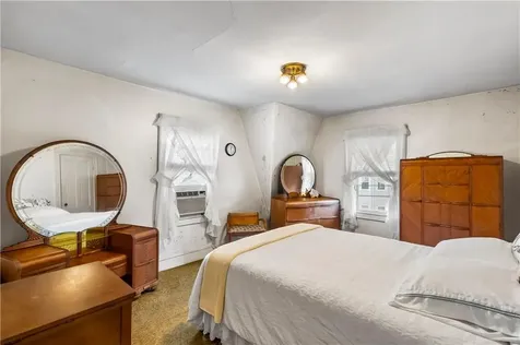 15 Redfern Street North Providence RI 02911