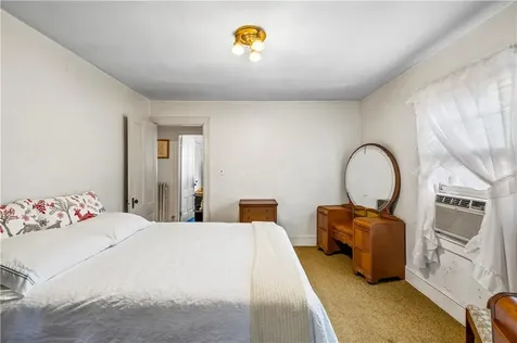 15 Redfern Street North Providence RI 02911