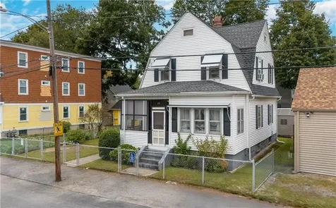 15 Redfern Street North Providence RI 02911