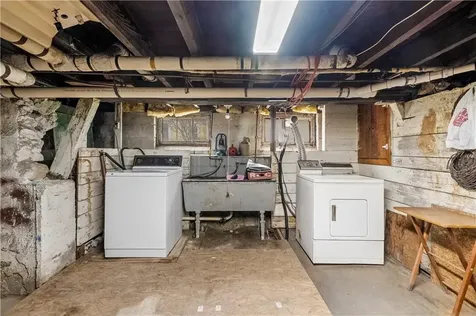 15 Redfern Street North Providence RI 02911