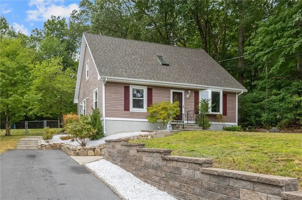 105 Miles Avenue Woonsocket RI 02895