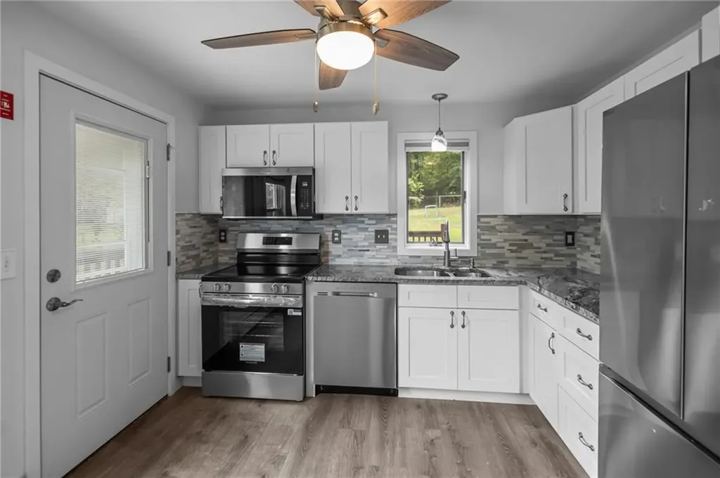 105 Miles Avenue Woonsocket RI 02895