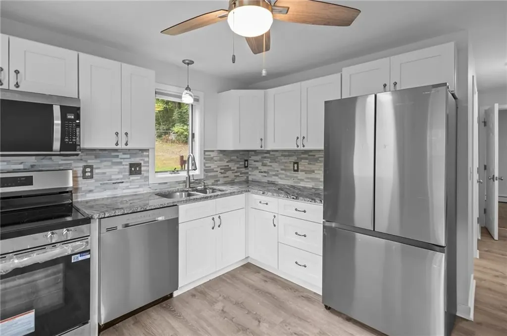 105 Miles Avenue Woonsocket RI 02895