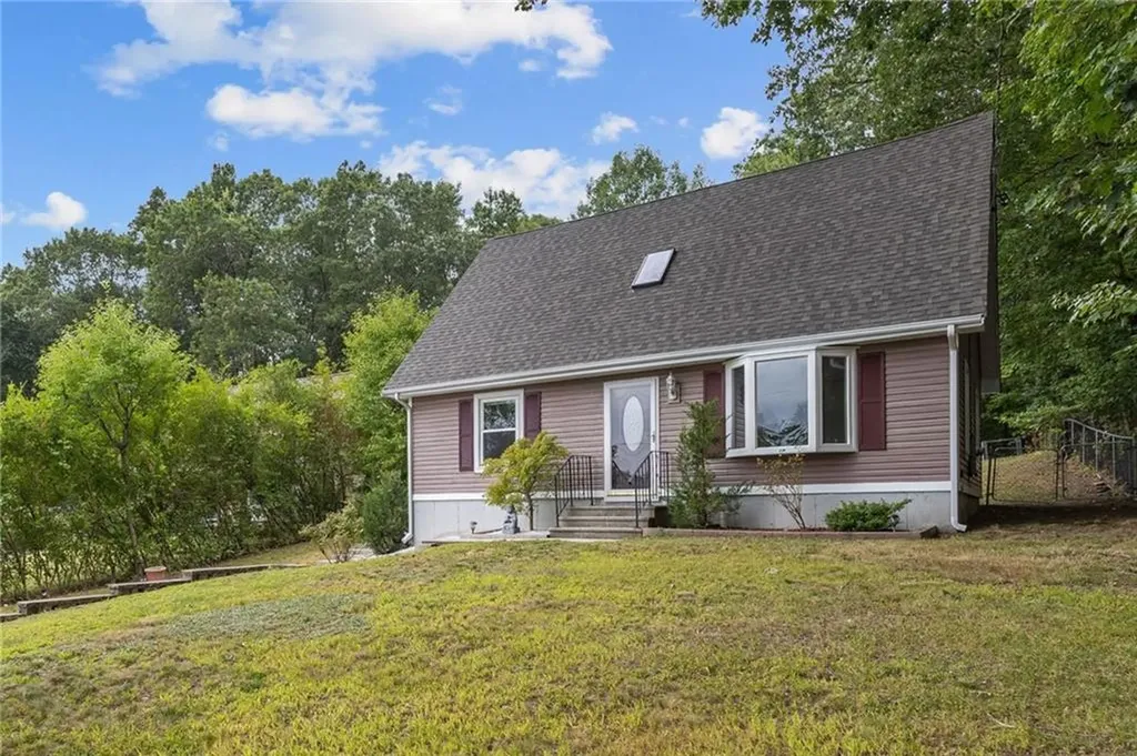 105 Miles Avenue Woonsocket RI 02895