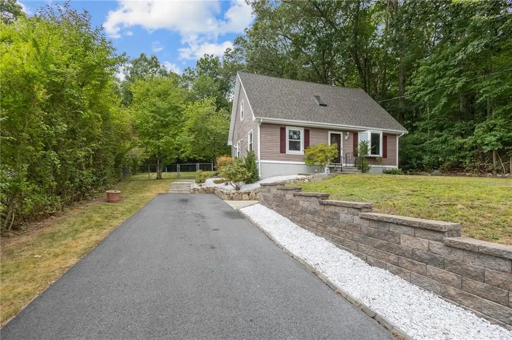 105 Miles Avenue Woonsocket RI 02895