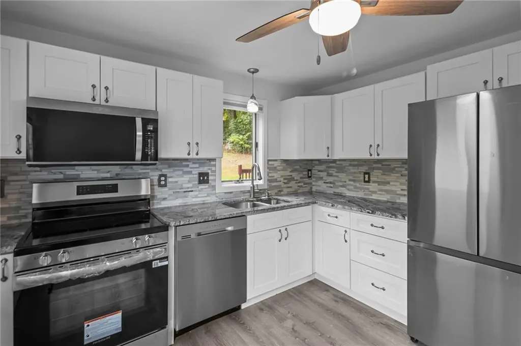 105 Miles Avenue Woonsocket RI 02895