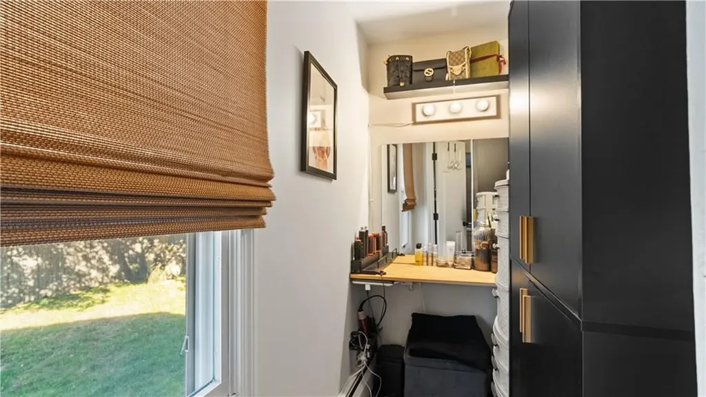 38 Parade Road Warwick RI 02886