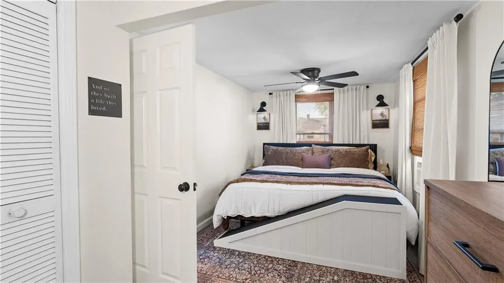 38 Parade Road Warwick RI 02886