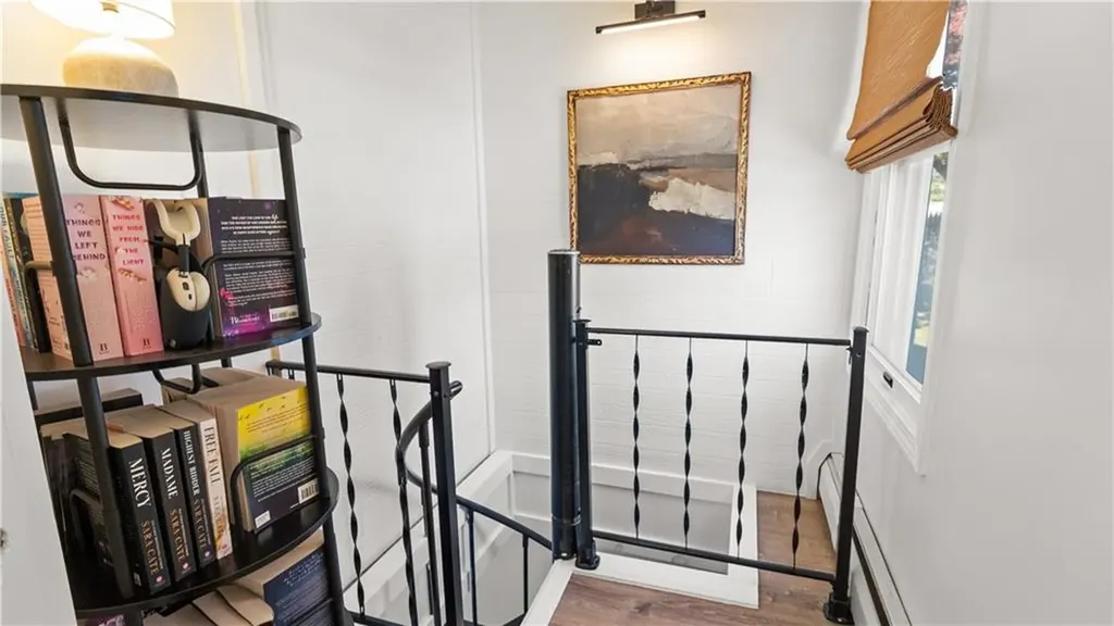 38 Parade Road Warwick RI 02886