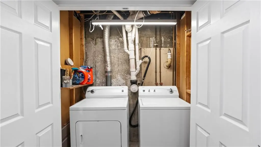 38 Parade Road Warwick RI 02886