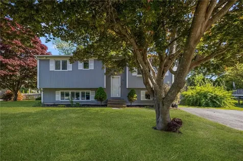 80 Old Pine Road Narragansett RI 02882