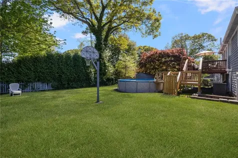 80 Old Pine Road Narragansett RI 02882