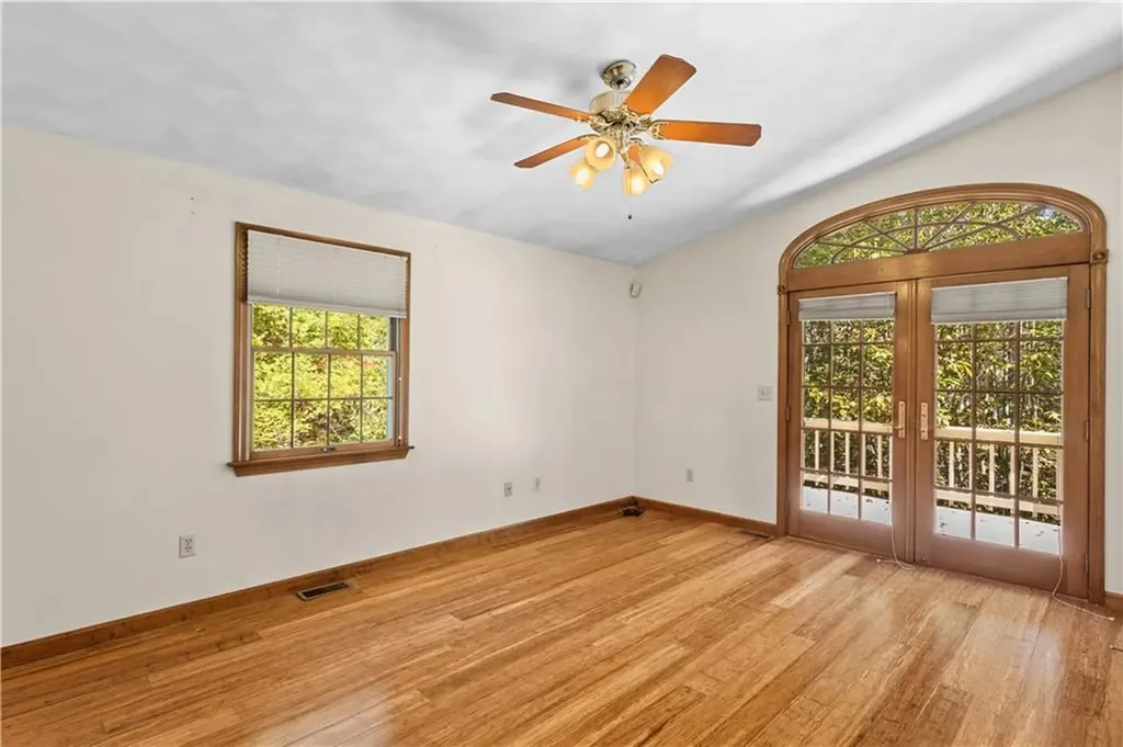 886 Weaver Hill Road Coventry RI 02816