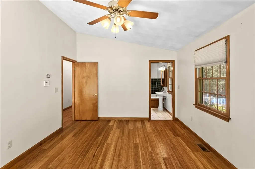 886 Weaver Hill Road Coventry RI 02816