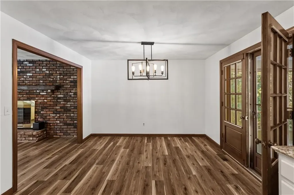 886 Weaver Hill Road Coventry RI 02816