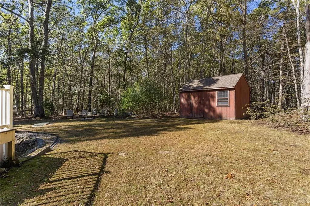 886 Weaver Hill Road Coventry RI 02816