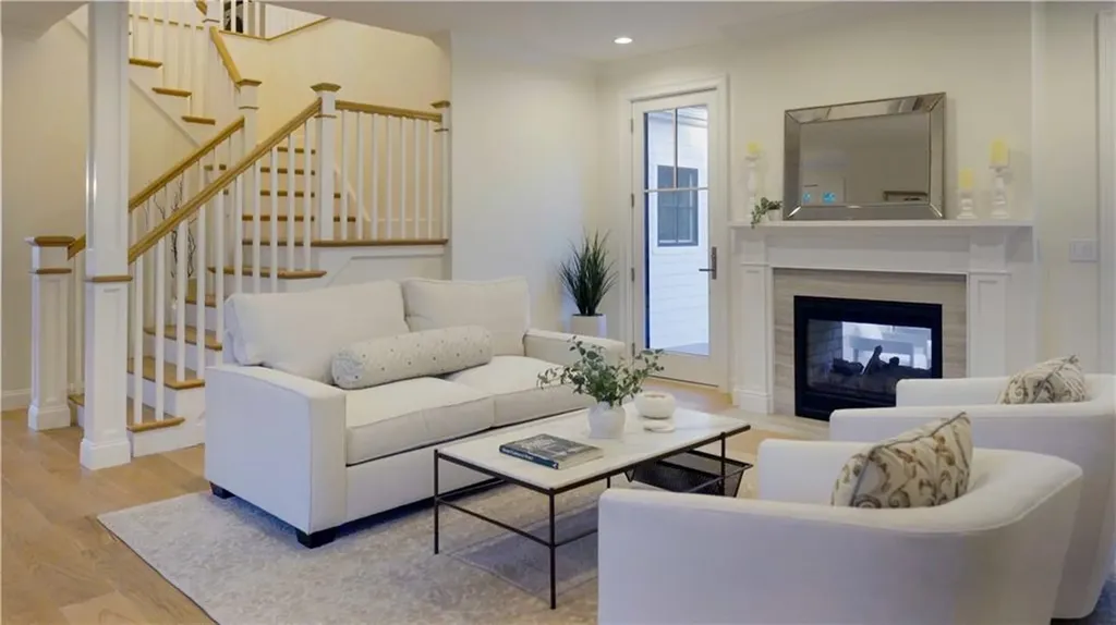 416 Bridgetown Road South Kingstown RI 02874